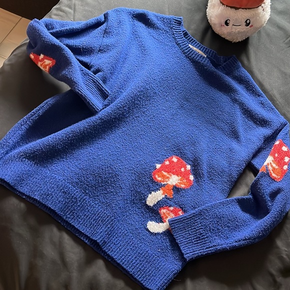 🍄 cute mushroom sweater - Picture 3 of 3
